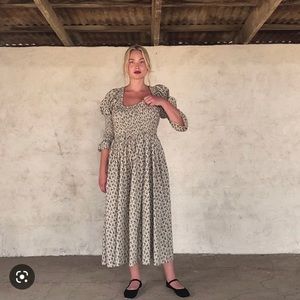 NWT MERIBEL DRESS CRÈME FLEURS D'AVIGNON (M)